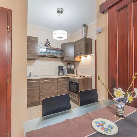 Besenyei Apartament